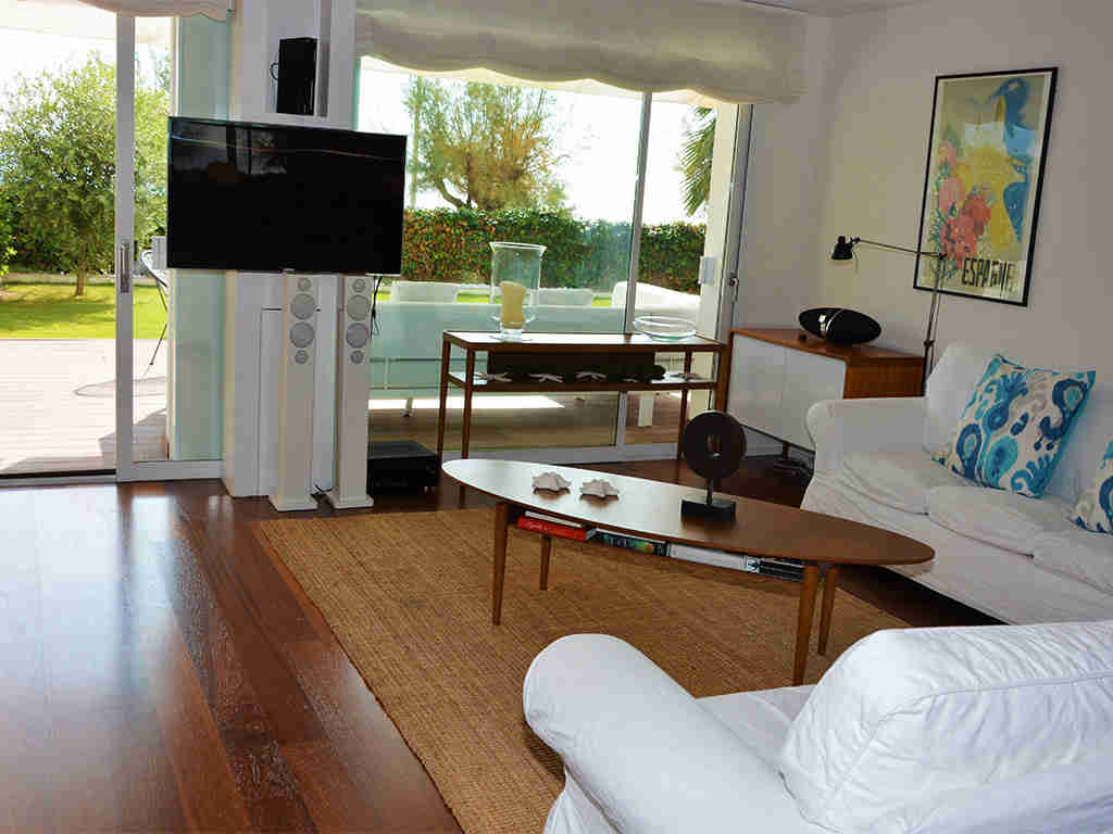 sitges apartments with pool and cosy lounge