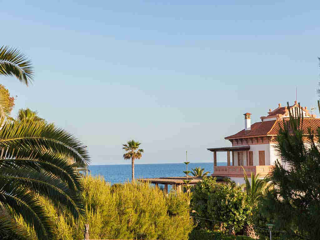 Sitges luxury villas with view on the sea
